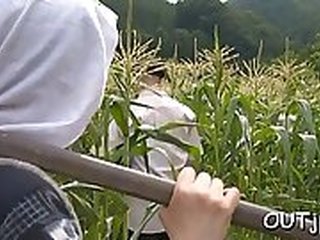 Inviting honey gets fully satisfied