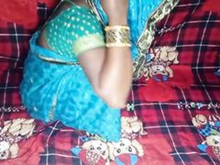 Desi Milf hides her face while doing xxx with her husband